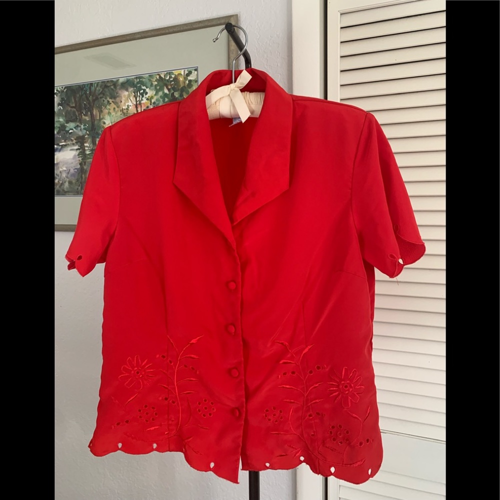 BEA Classics Buttondown Blouse/Red